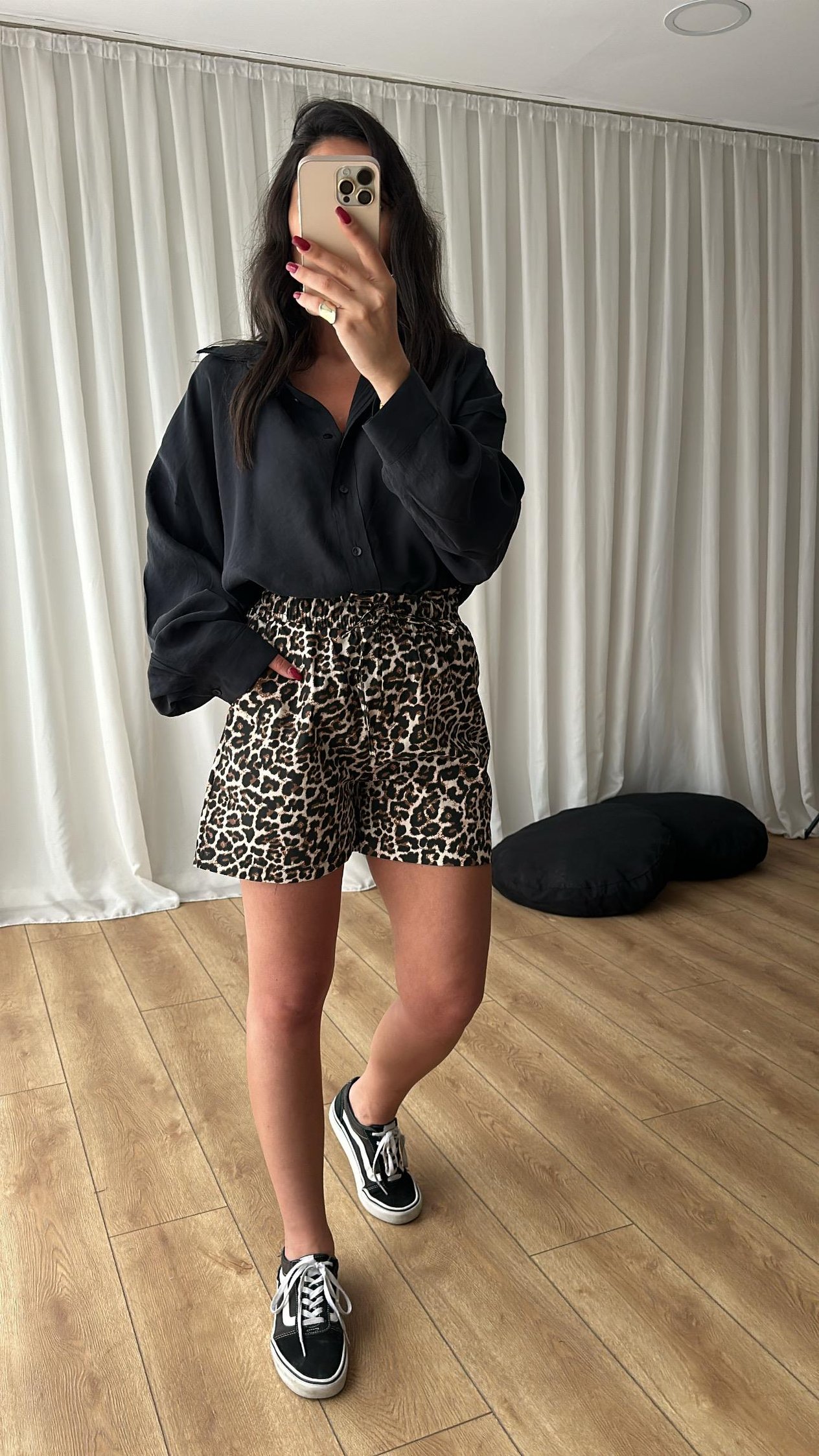 Leopar Desenli Şort