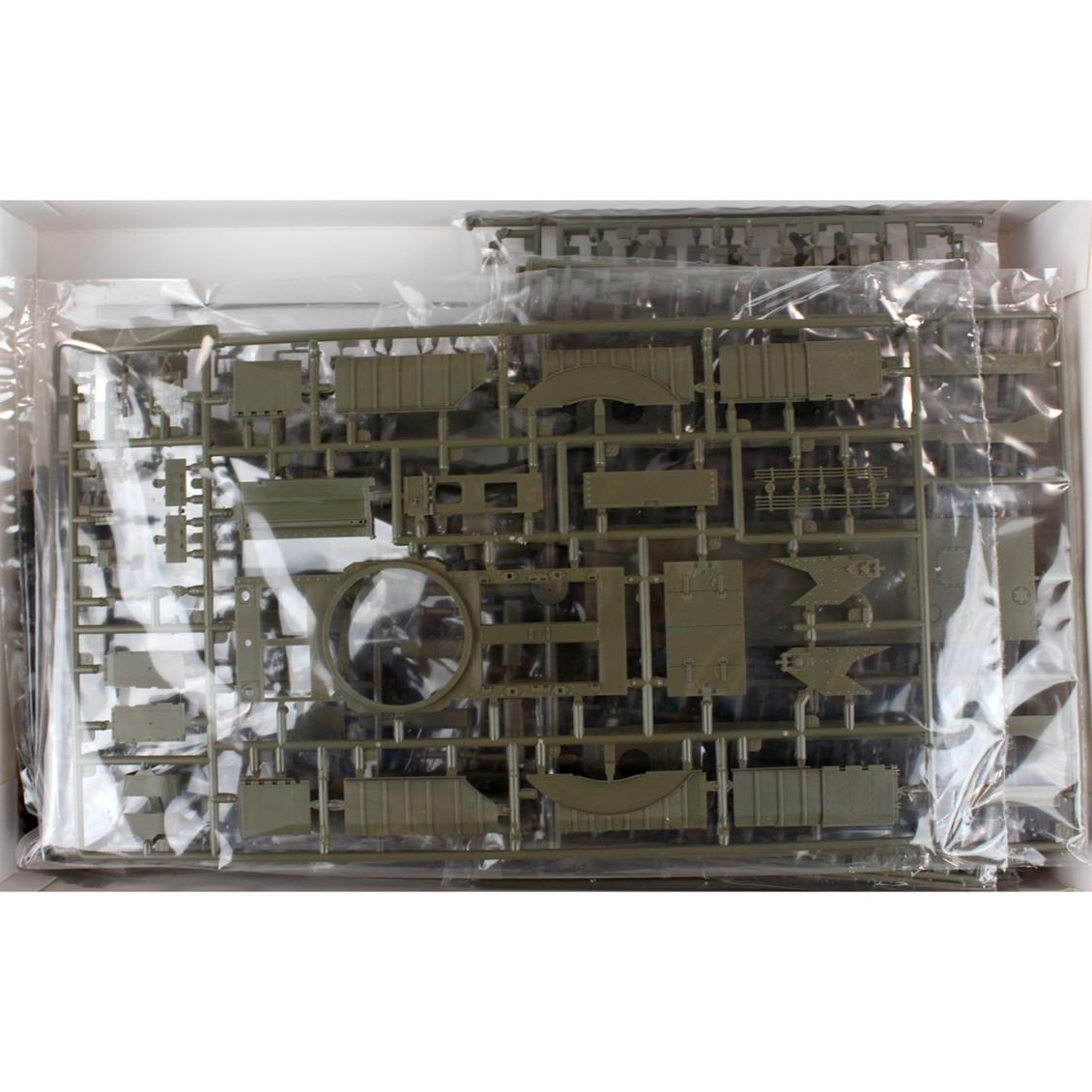 AFV Club AF35155 1/35 Churchill Mk V 95mm/L23 Howitzer Tank Demonte Plastik Maketi