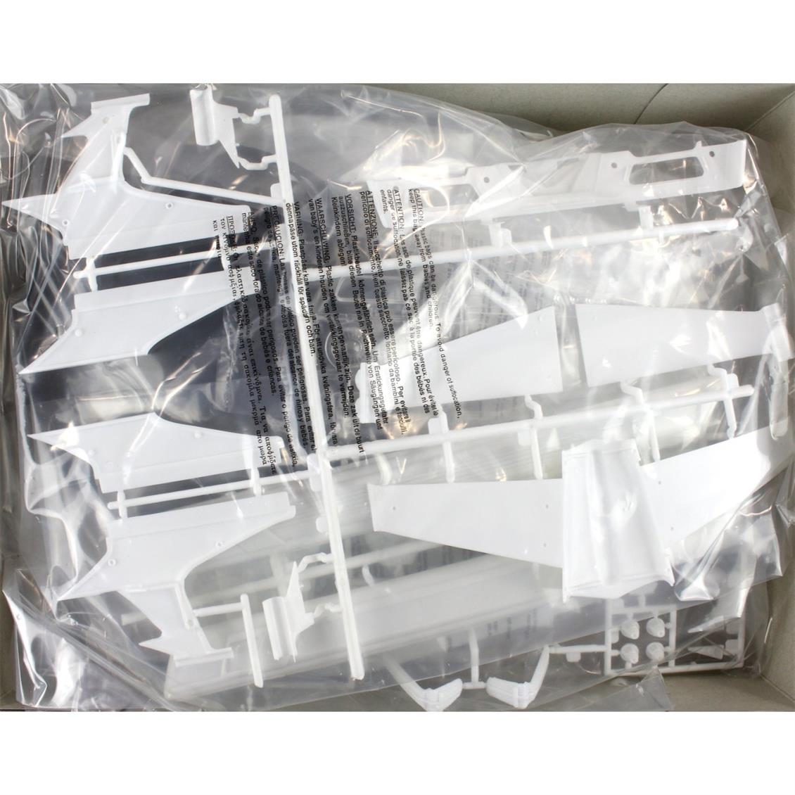 AMT 1036 1/537 Star Trek USS Reliant Uzay Aracı Demonte Plastik Maketi