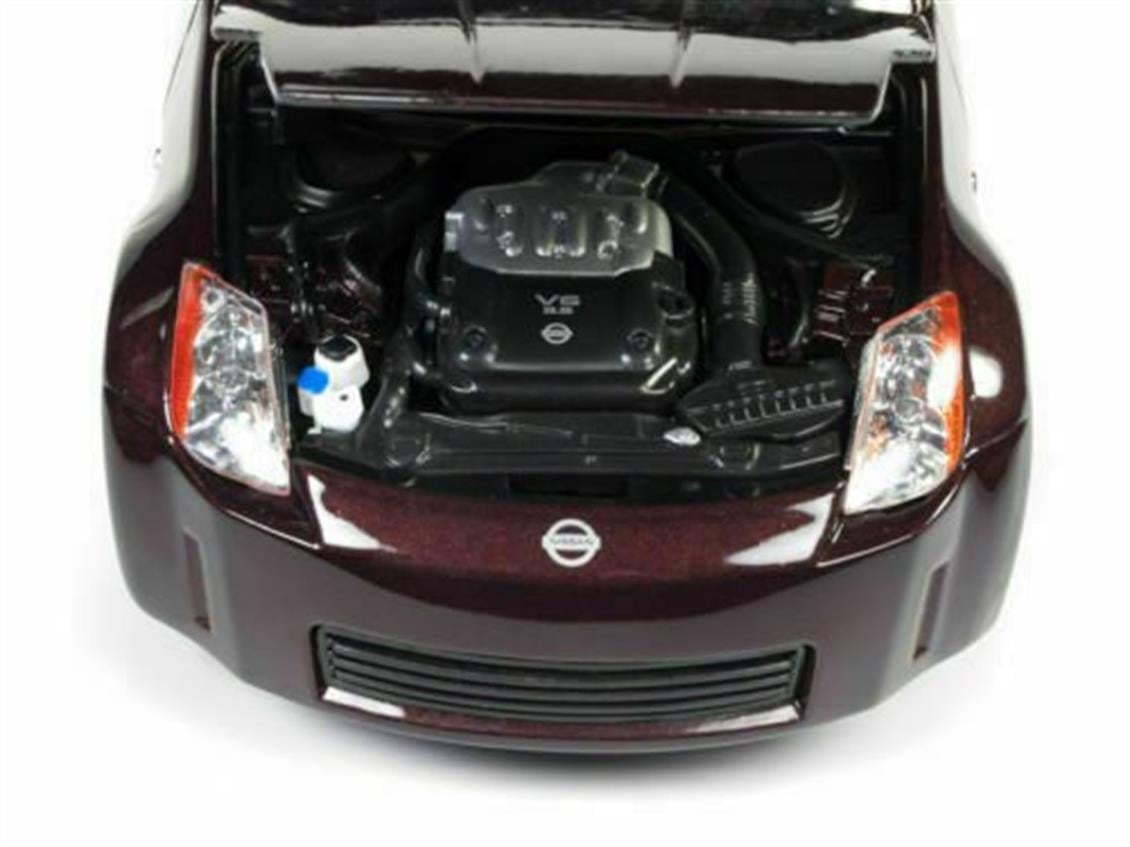 Autoworld 240 1/18 2003 Nissan 350Z Coupe, Metalik Kırmızı, Sergilemeye Hazır Metal Araba Modeli