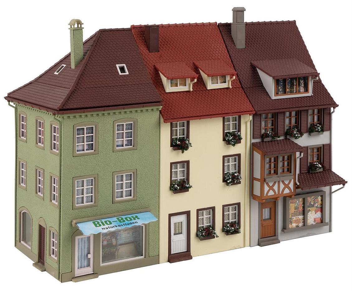 Faller 130708 1/87 Üçlü Kasaba Evi Plastik Model Kiti