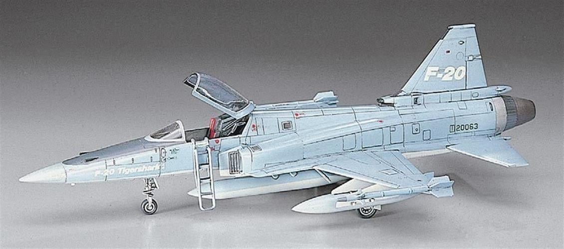 Hasegawa B3 00233 1/72 F-20 Tigershark Savaş Uçağı Demonte Plastik Maketi