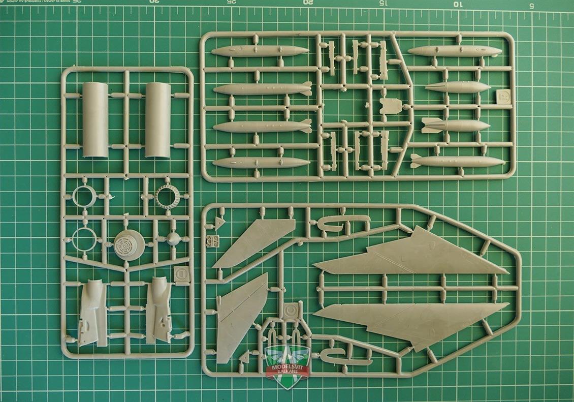 MODELSVIT MSVIT72001 1/72 SUKHOI SU-27BM Sovyet Avcı Uçağı Maketi