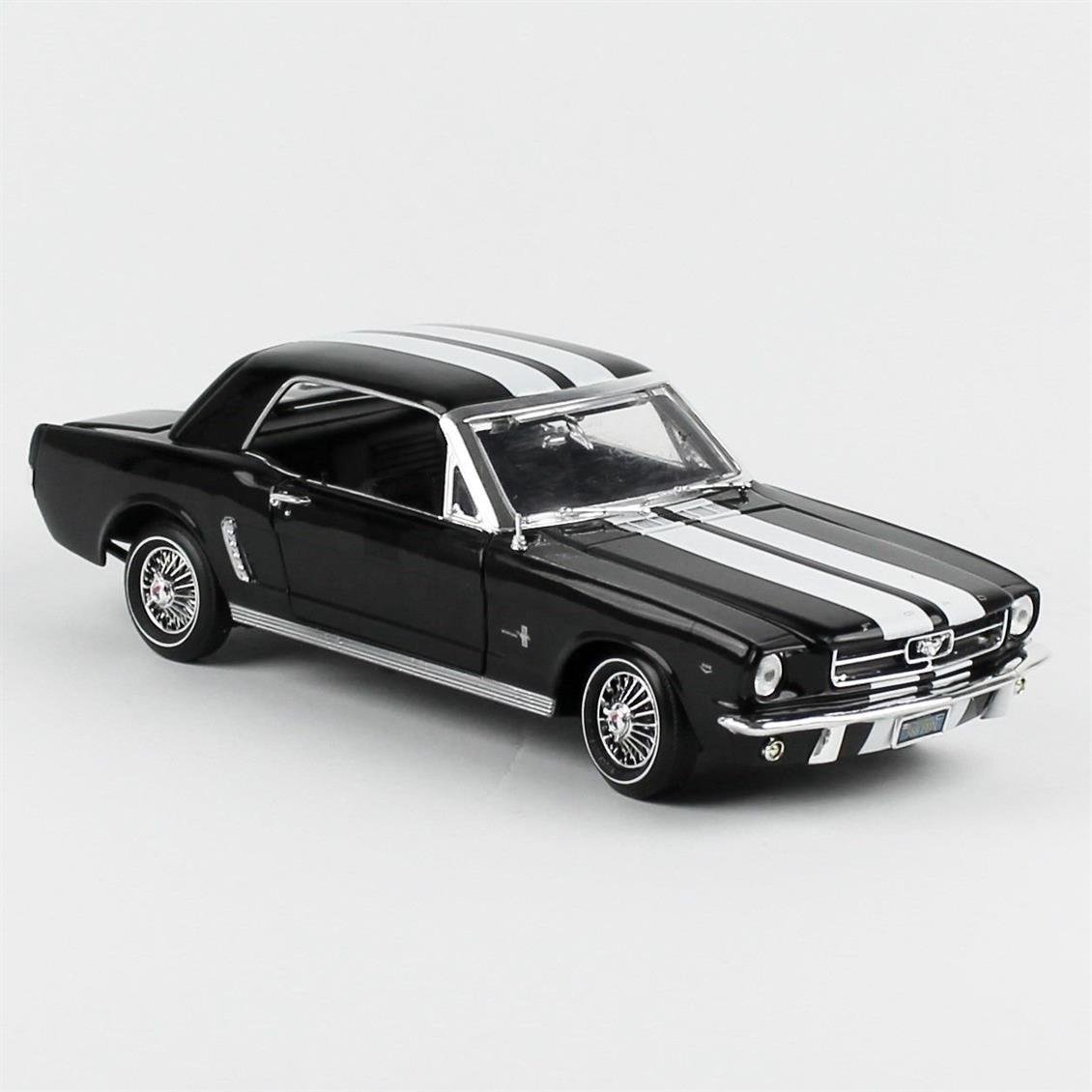 Motormax 73164 1/18 Ölçek 1964 1/2 Ford Mustang hardtop, Siyah, Sergilemeye Hazır Metal Araba Modeli