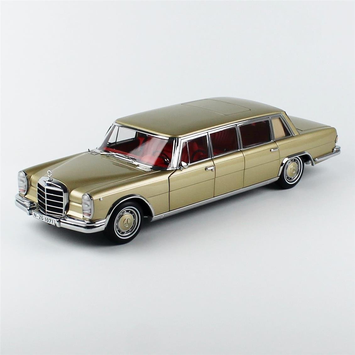 NZG 10710066 1/18 Ölçek, Mercedes-Benz 600 Pullman, Bej, Sergilemeye Hazır Metal Model