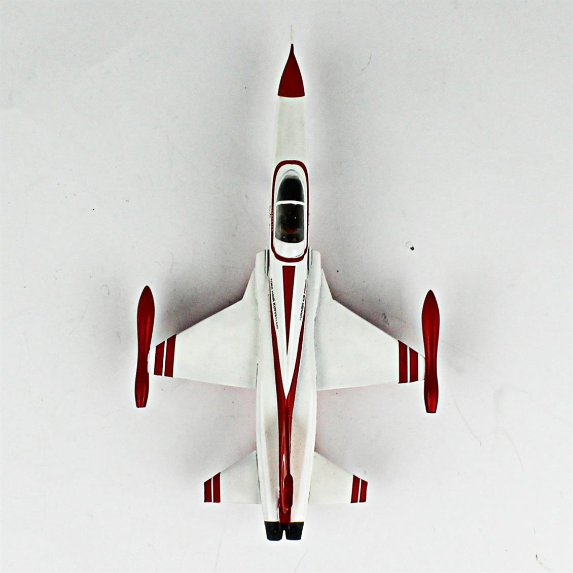 QD157 1/72 F-5N Freedom Fighter Sergilemeye Hazır Plastik Uçak Maketi