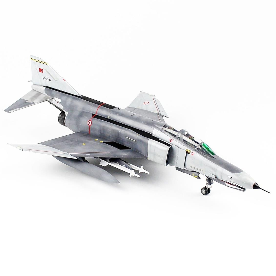 QD167 1/48 F4 Phantom-II, 172. Şahinler Filo, Sergilemeye Hazır Plastik Uçak Maketi
