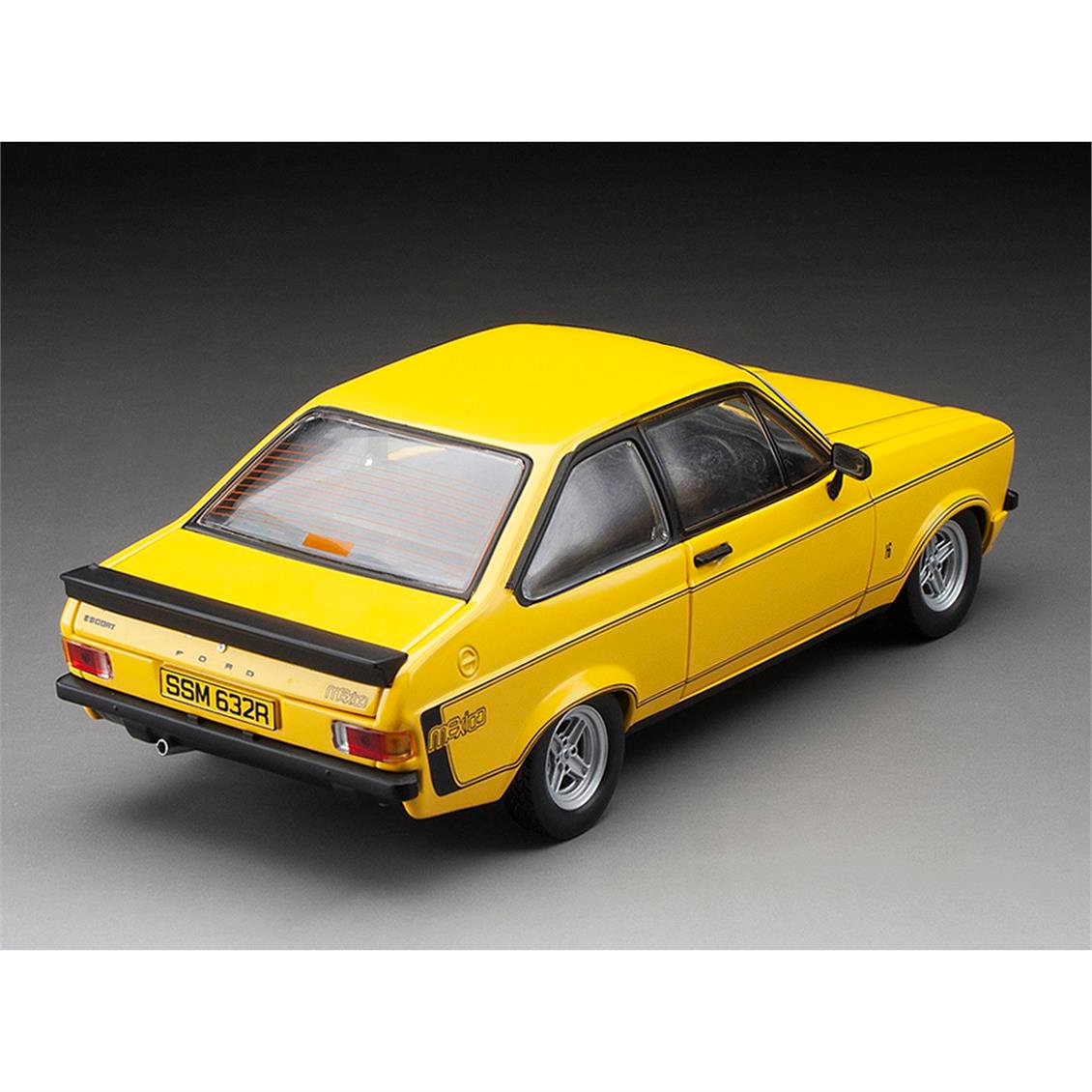 Sunstar 4632R 1/18 Ölçek, 1976 Ford Escort MKII RS Mexico, Sarı, Sergilemeye Hazır Metal Araba Modeli