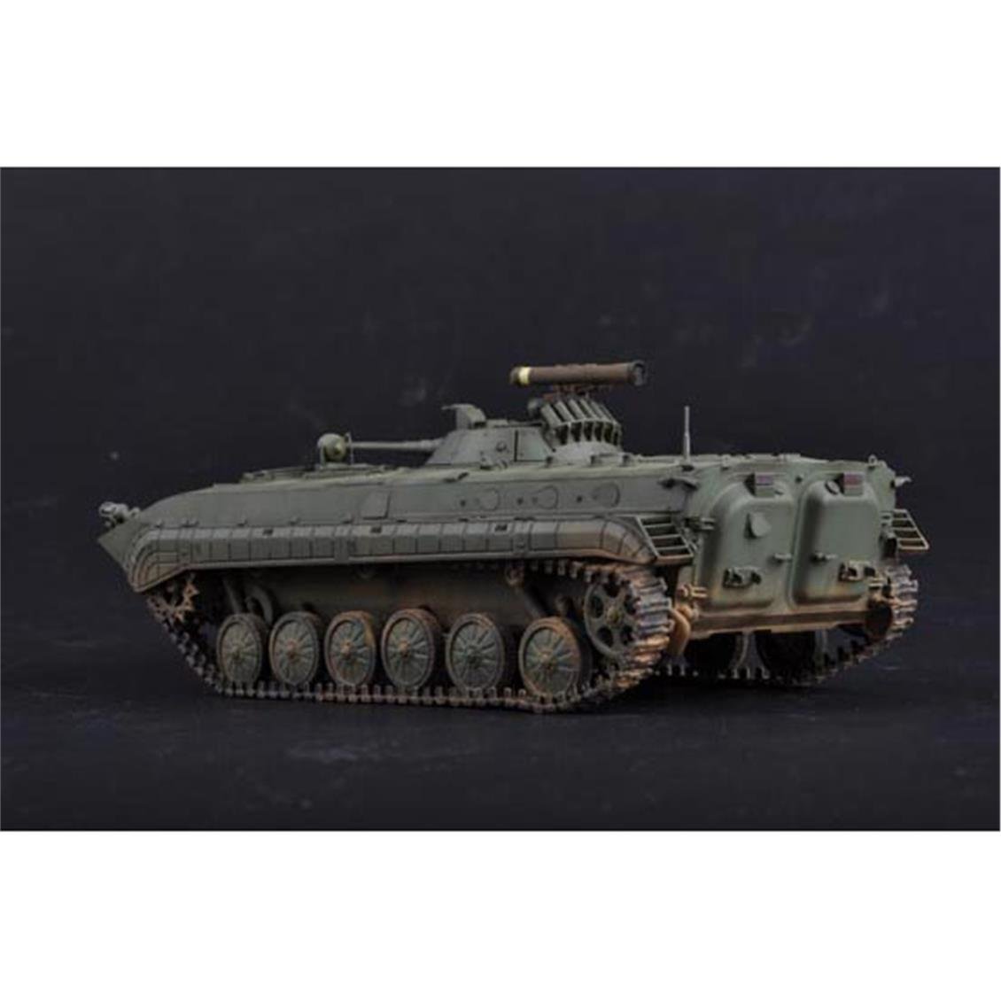 Trumpeter 05556 1/35 Ölçek Sovyet BMP-1P IFV Tankı, Plastik Model Kiti