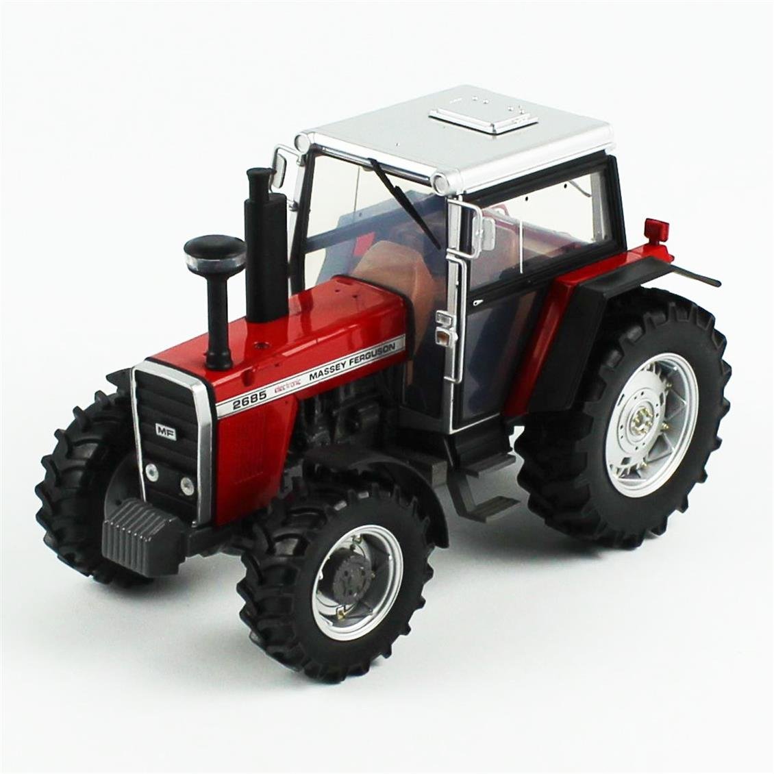 Universal Hobbies UH6369 1/32 Ölçek, Massey Ferguson 2685 Traktör, Sergilemeye Hazır Tarımsal Makine Modeli