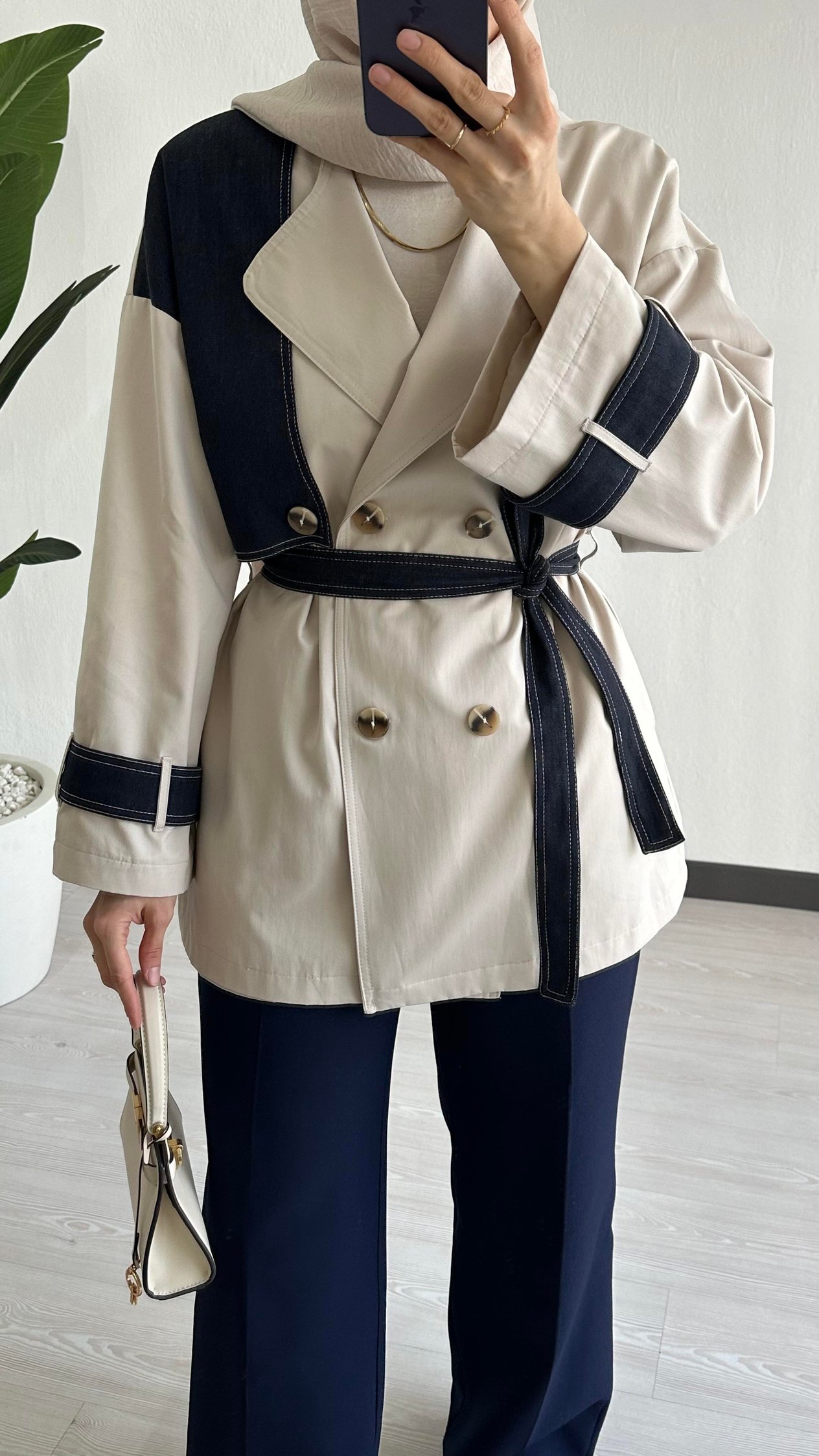 Denim Detaylı Trenç Taş
