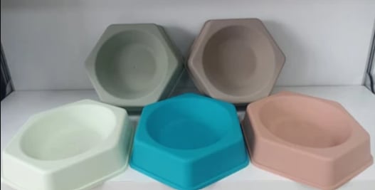 PATİSHOPYA22 Cm Plastik Mama Kabı
