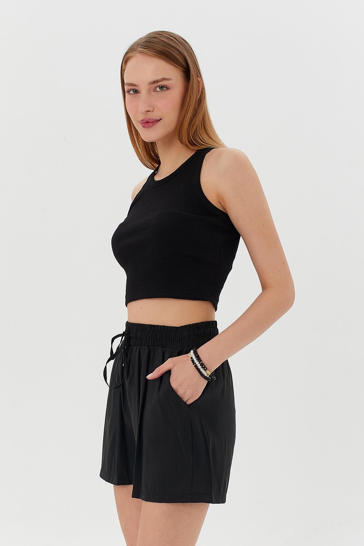 Bisiklet Yaka Fitilli Crop Atlet