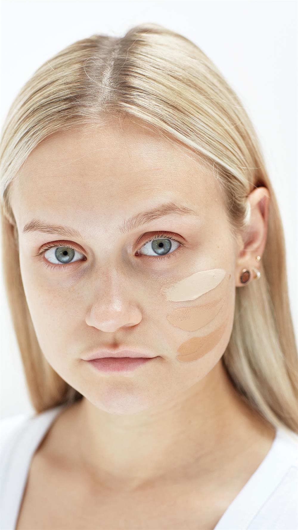 Ziaja - BB Krem Yağlı ve Karma Ciltler İçin Şeftali Tonu SPF15 50ml