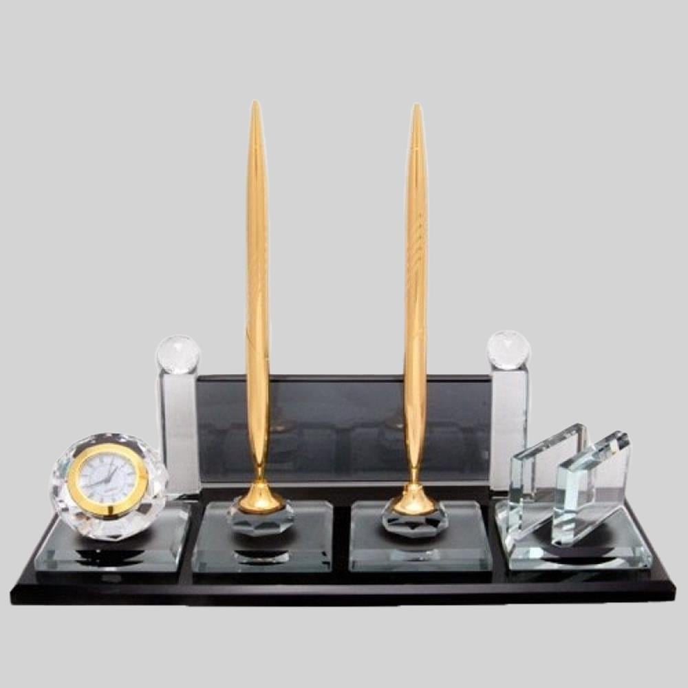 Kristal Masa İsimliği KC502A