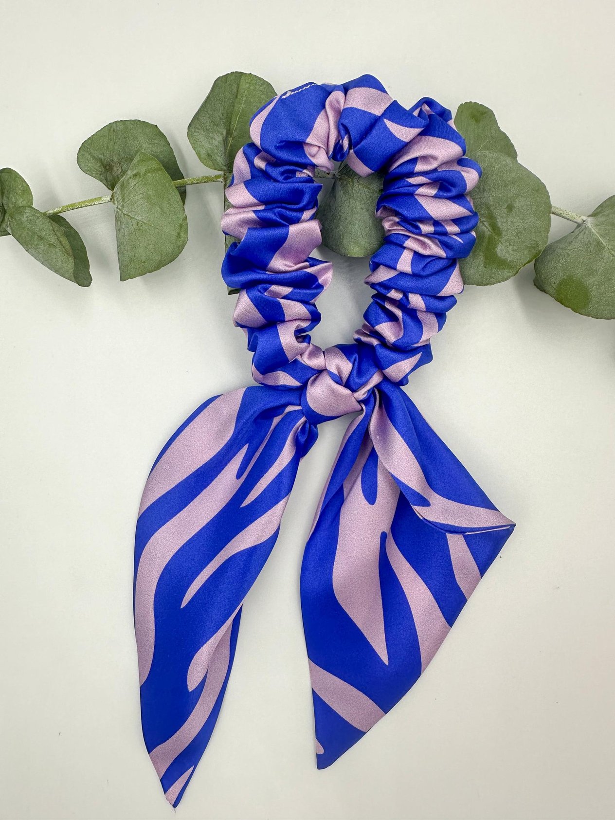 Blue Ripple - Saf İpek Fiyonk Toka