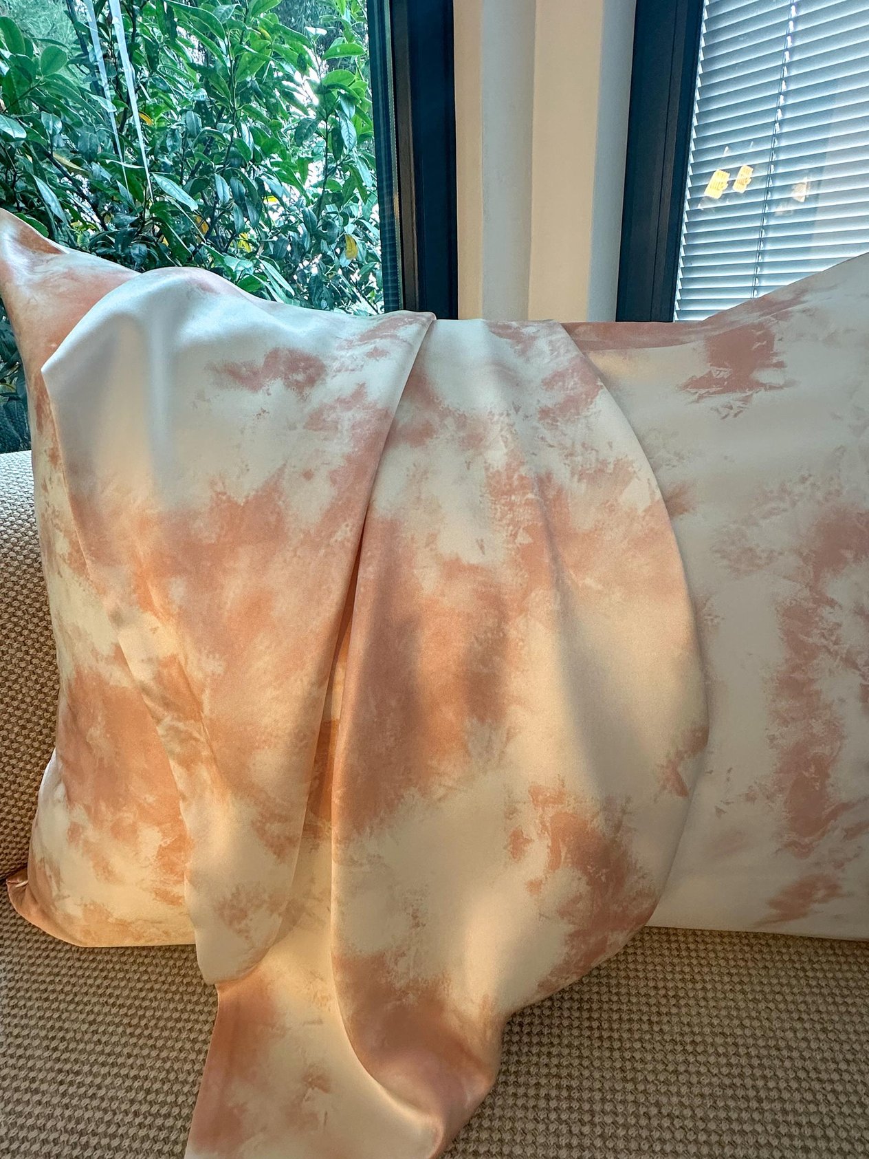Marble Pink - Saf İpek Yastık Kılıfı 