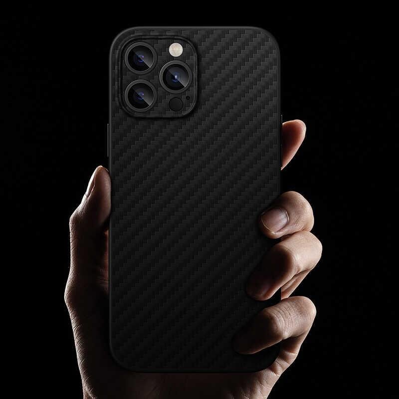 Apple iPhone 13 Pro Max Kılıf Karbon Fiber Benks Hybrid Kevlar Kapak