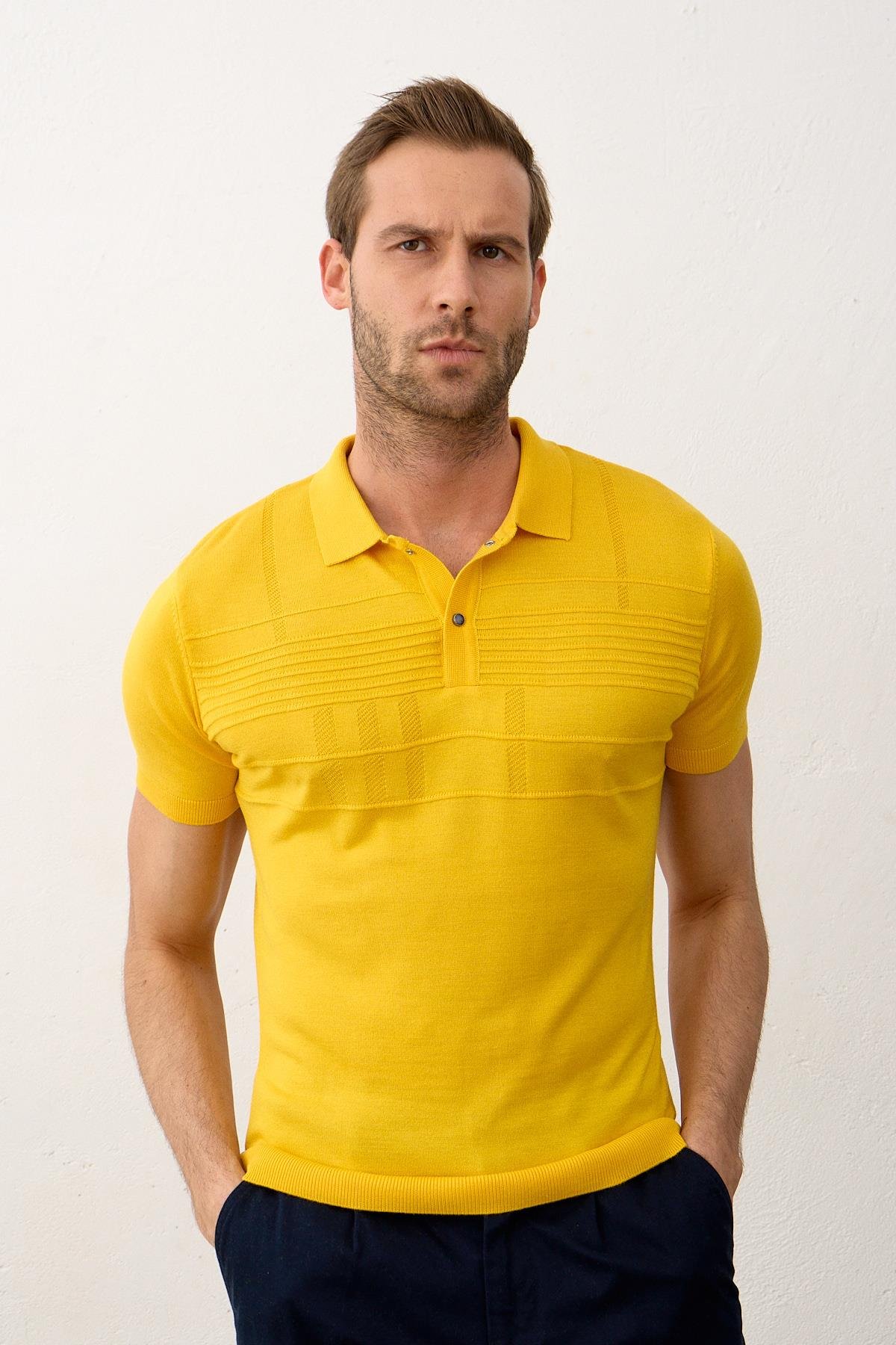 T-SHIRTDangerErkek Çizgi Desenli Klasik Kalıp Yazlık Triko T-shirt Sarı