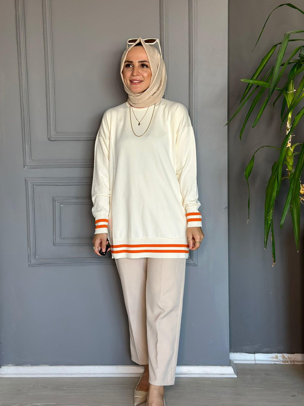 40422  TRİKO  KAZAK KREM