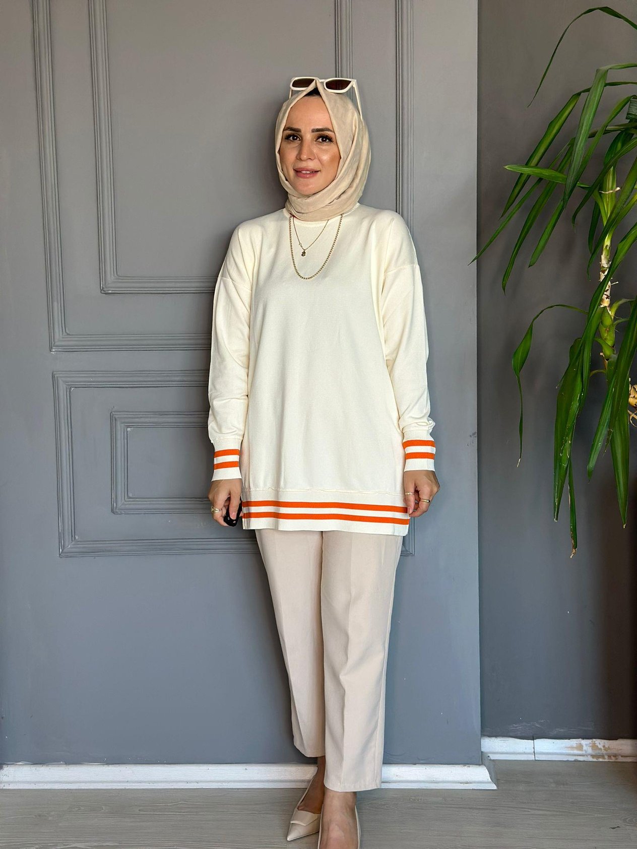 40422  TRİKO  KAZAK KREM