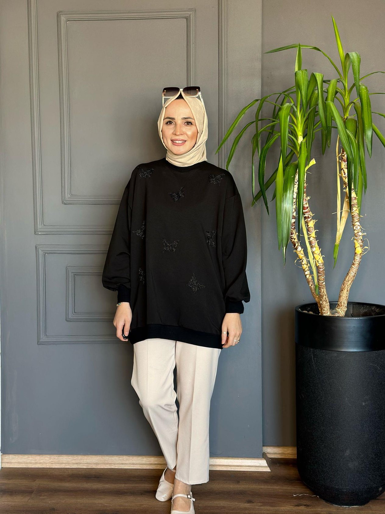 5529 KELEBEK DETAY SWEAT SİYAH S-M