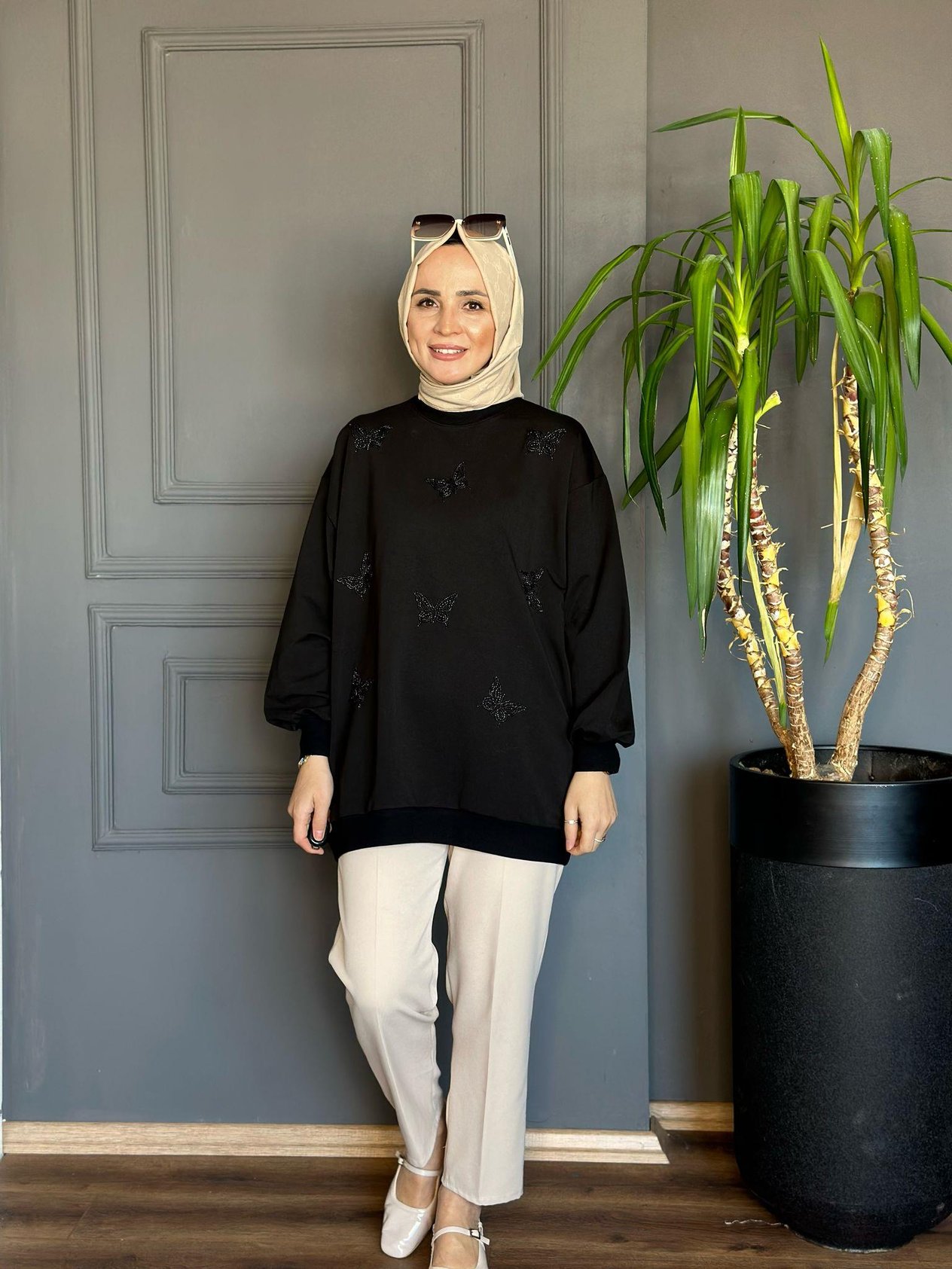 5529 KELEBEK DETAY SWEAT SİYAH S-M