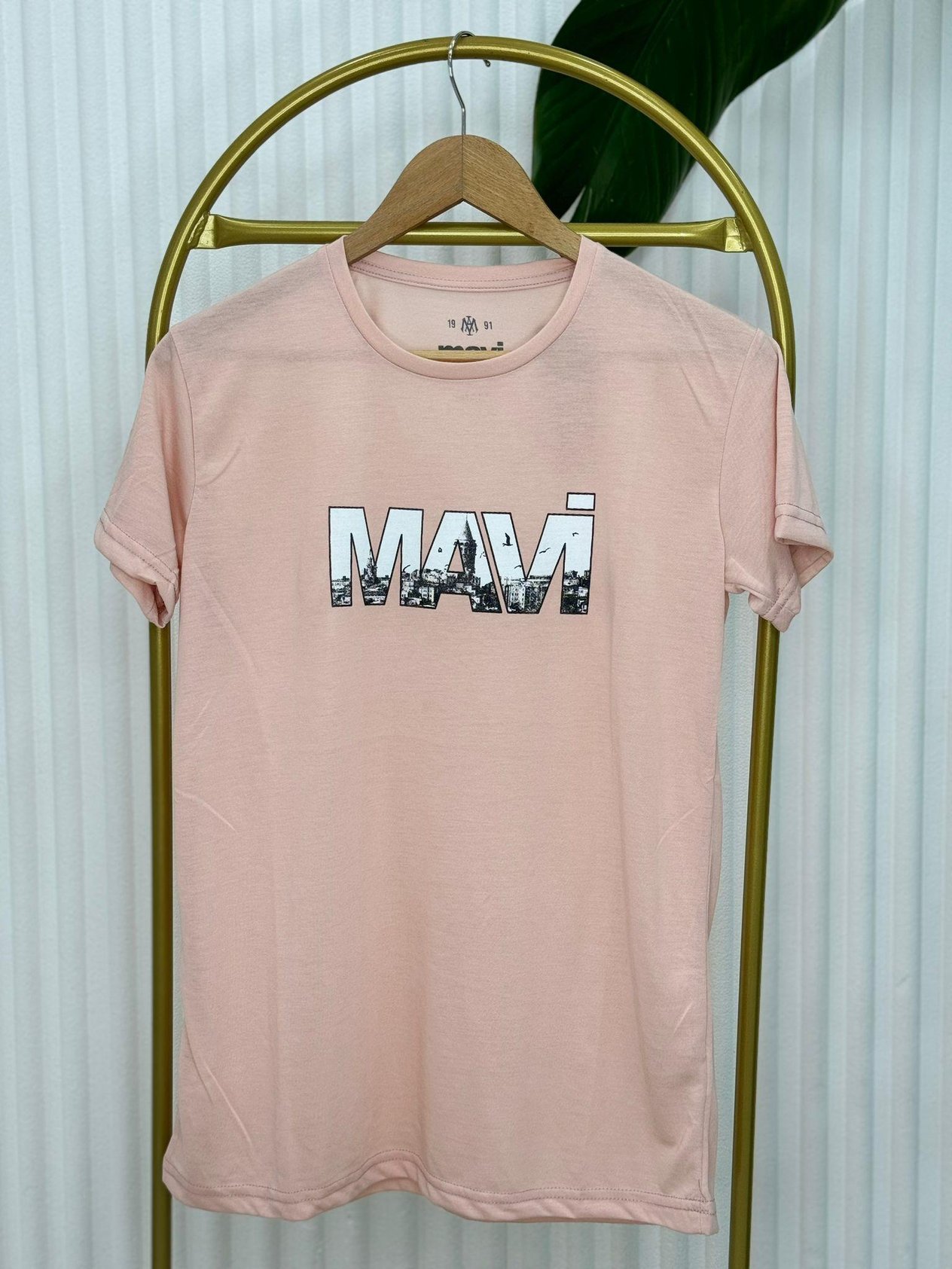 MAVİ TİŞÖRT TOZ PEMBE 