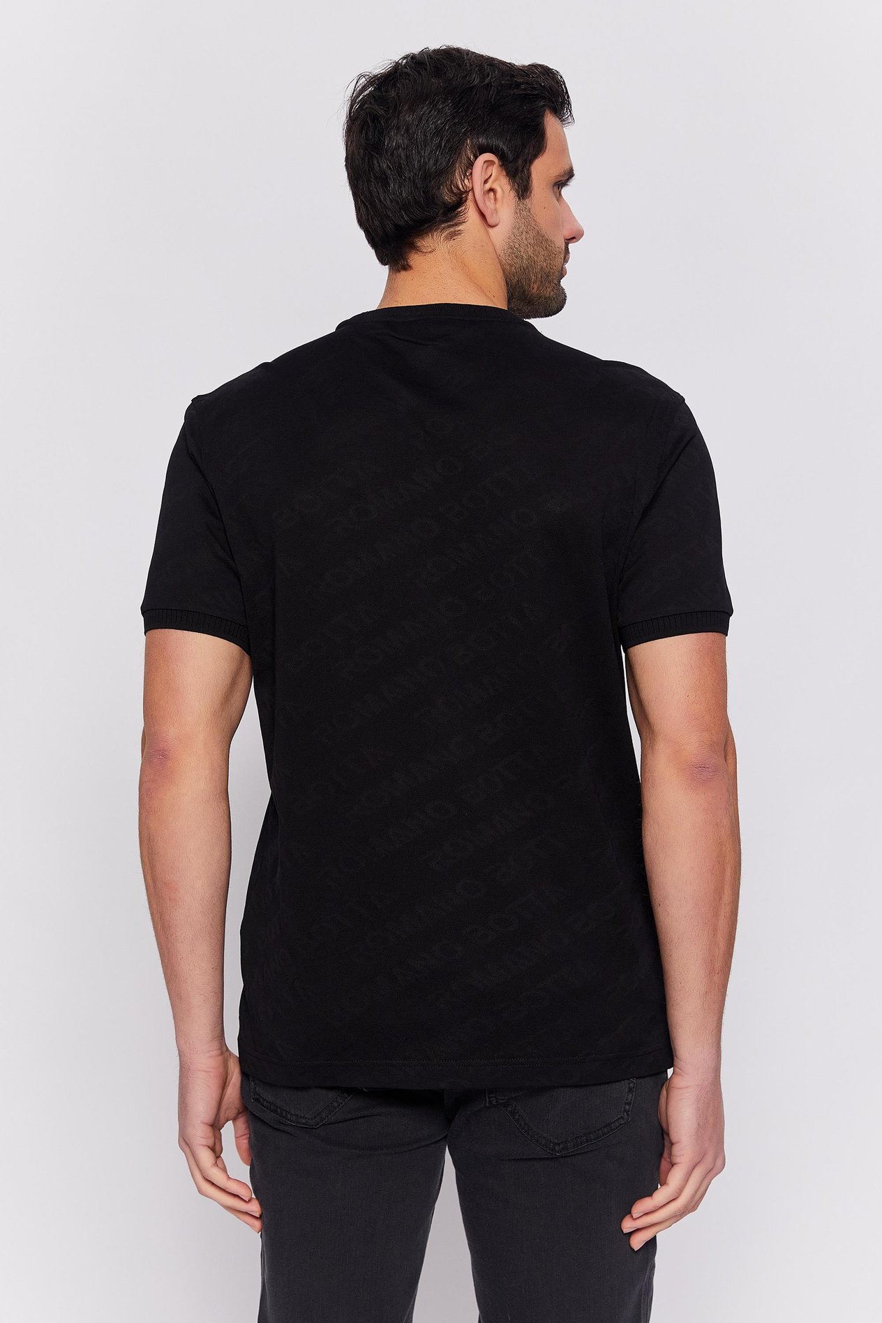 Romano Botta Siyah Yuvarlak Yaka 100% Merserize Pamuk  Kısa Kol T-shirt