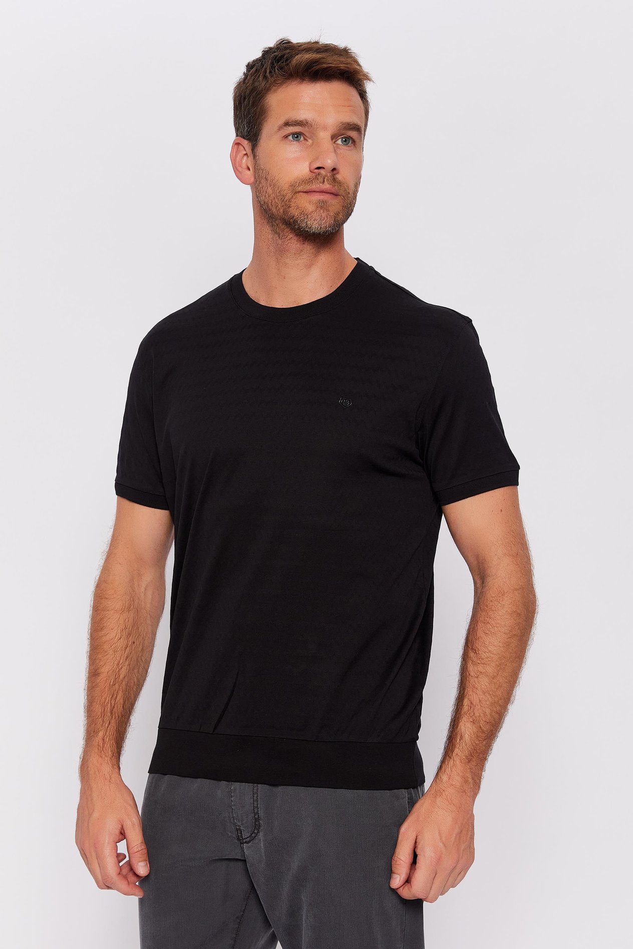 Romano Botta Siyah Yuvarlak Yaka Kısa Kol Çizgili T-shirt