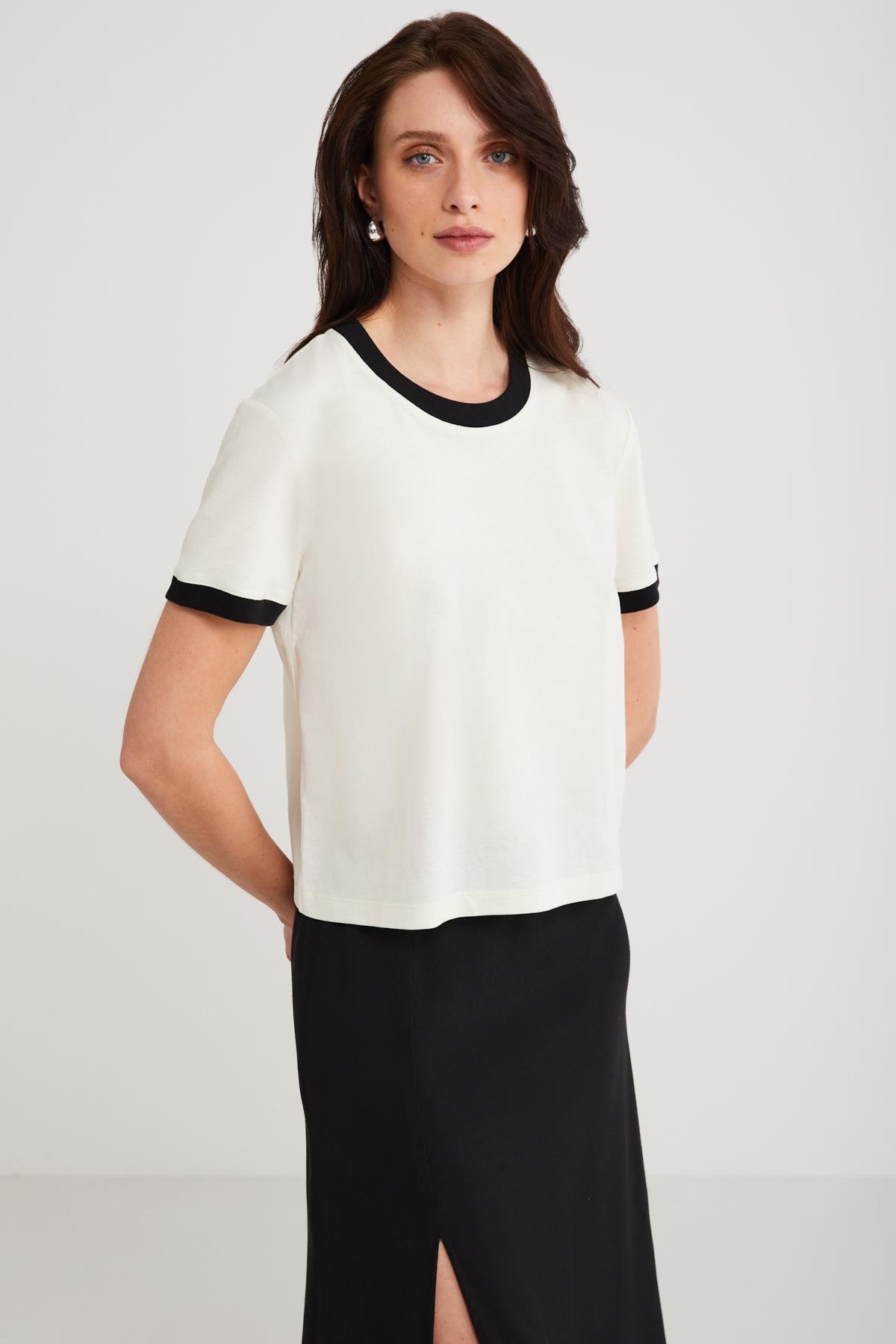 ASHLEY Örme Regular Ekru Tekli T-Shirt