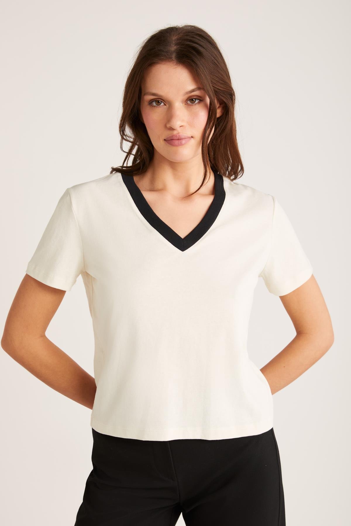 CAMILLE Örme Regular Ekru Tekli T-Shirt