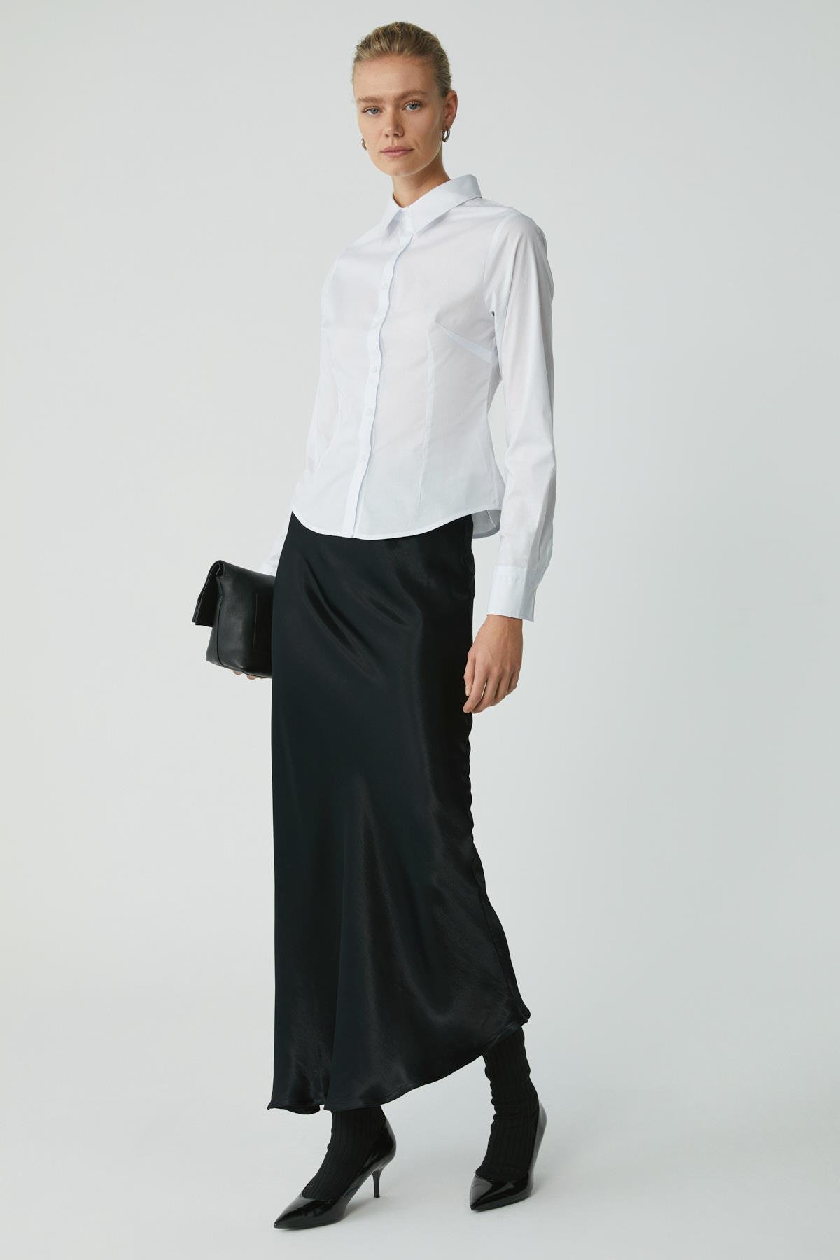 EVANGELINE Kadın Slim Fit Dar Kesim Likralı Cepsiz Uzun Kollu Poplin Beyaz Gömlek
