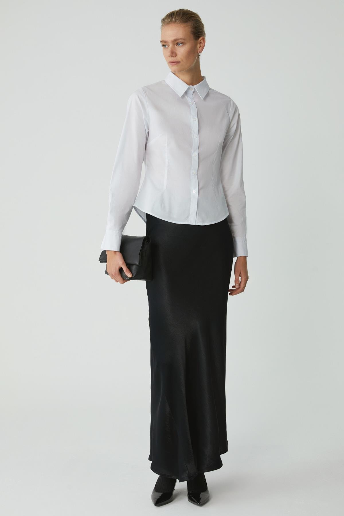 EVANGELINE Kadın Slim Fit Dar Kesim Likralı Cepsiz Uzun Kollu Poplin Beyaz Gömlek