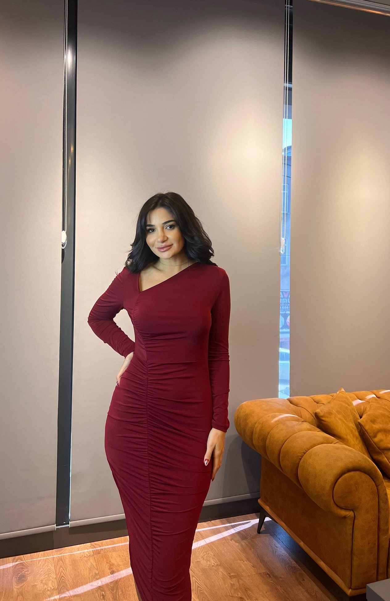 Bordo Büzgülü Asimetrik Yaka Midi Örme Elbise