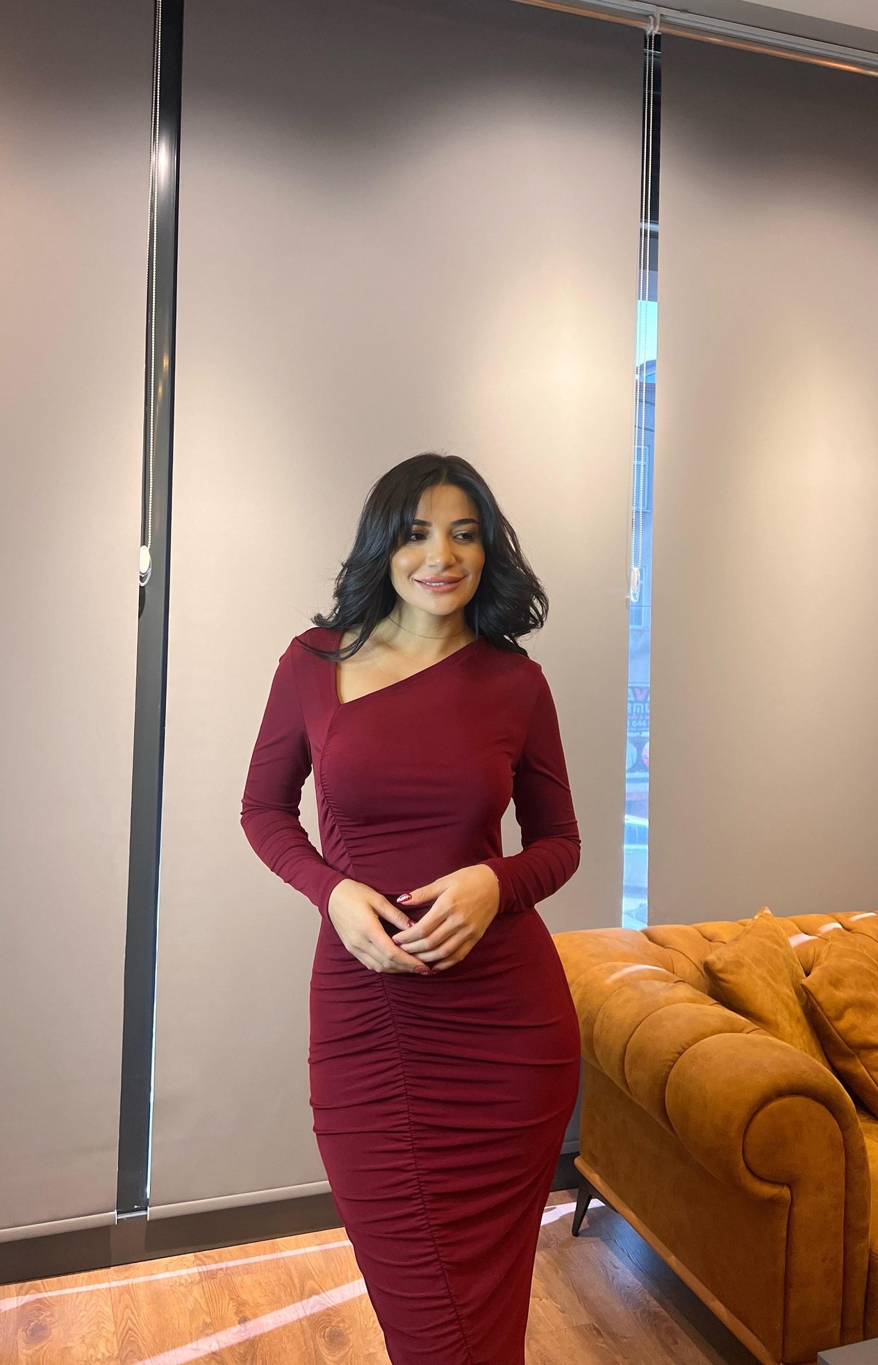 Bordo Büzgülü Asimetrik Yaka Midi Örme Elbise