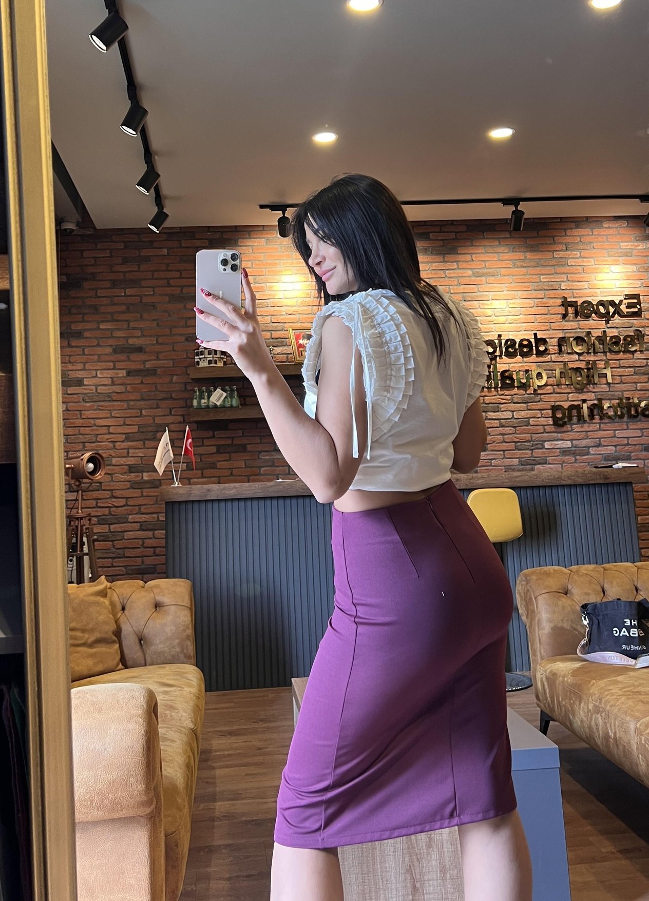 Yırtmaçlı Büzgülü Polyester Örme Kumaş Mürdüm Etek