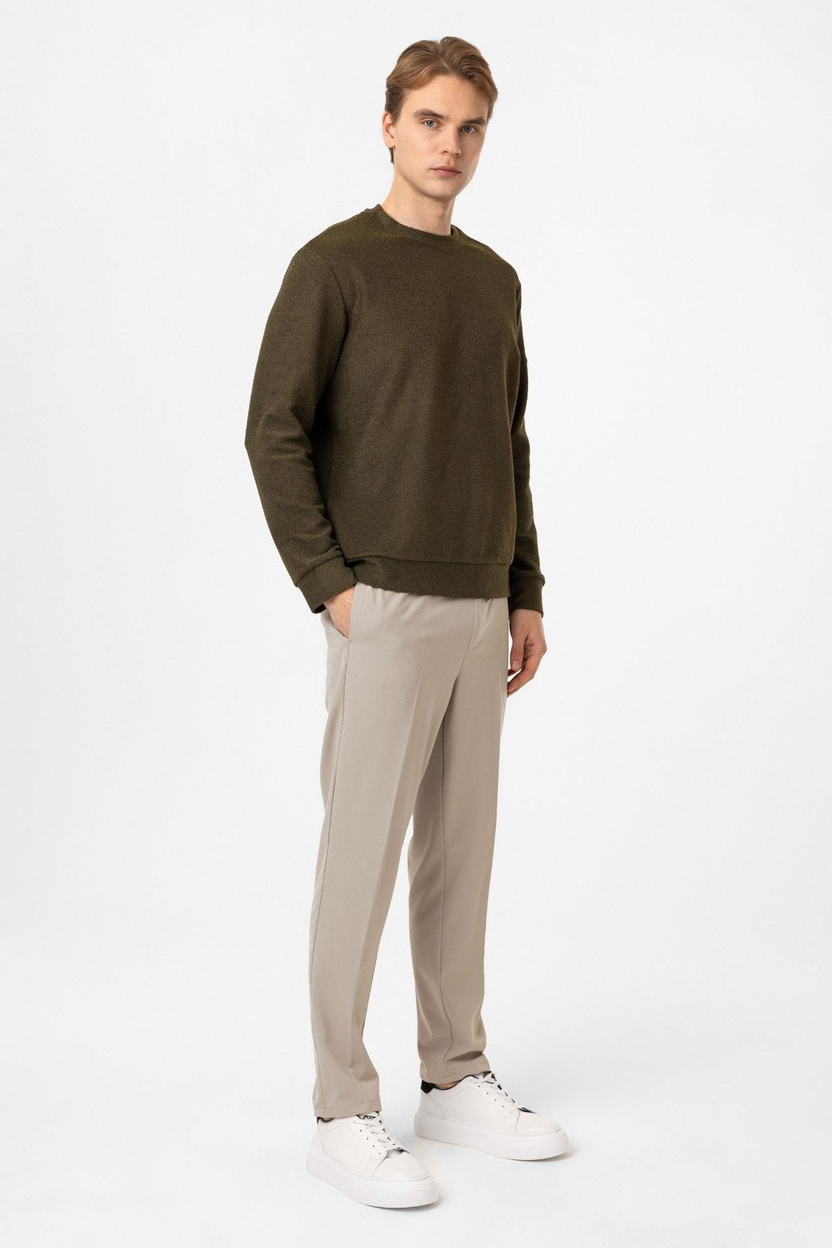 Bisiklet Yaka Havlu Örgü Yumuşak Dokulu Düz Sweatshirt