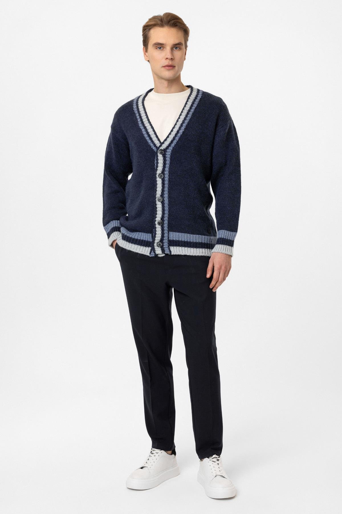 Regular Fit Triko Hırka