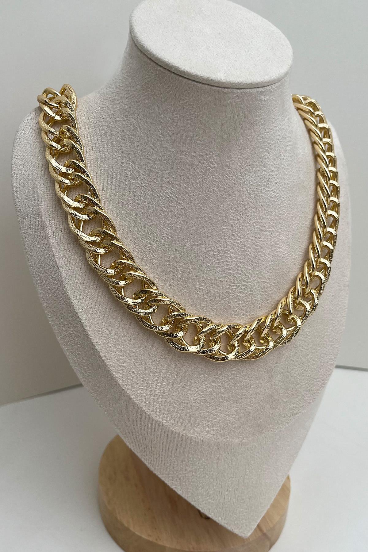 Gold Dokulu Kalın Kolye