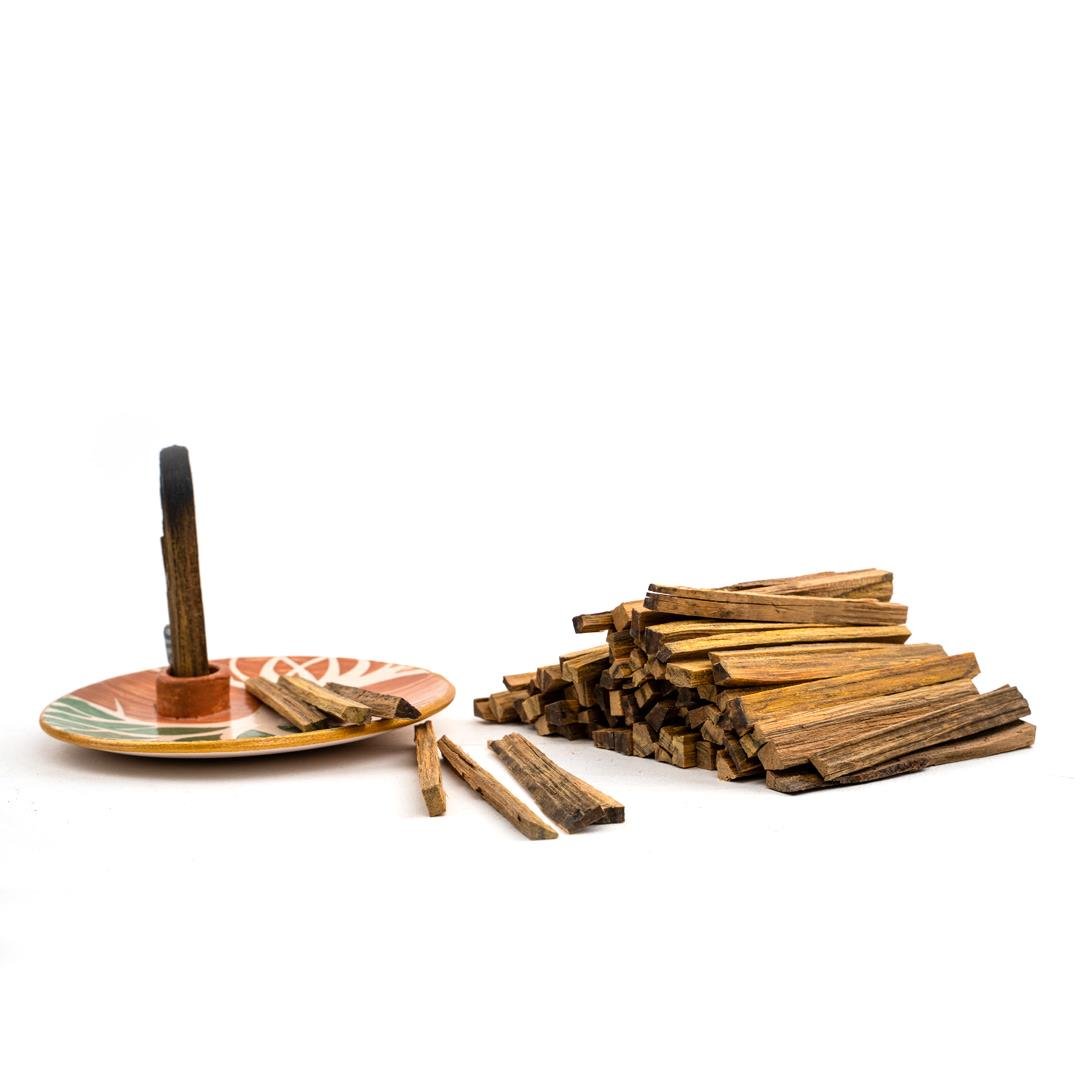 Öd (Agarwood) Ağaç Tütsü
