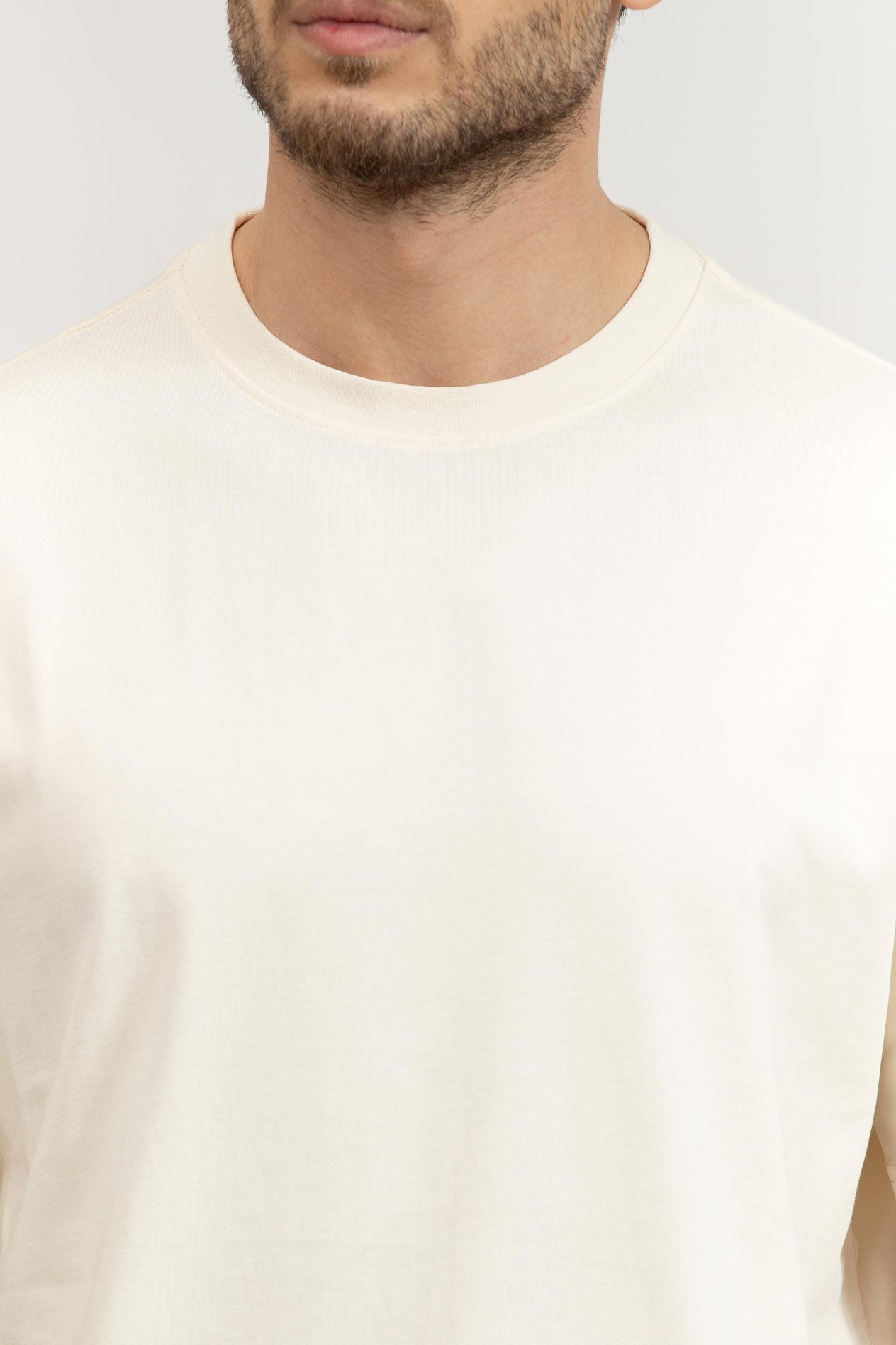 calvin-klein-erkek-bisiklet-yaka-t-shi-ad498f.jpg