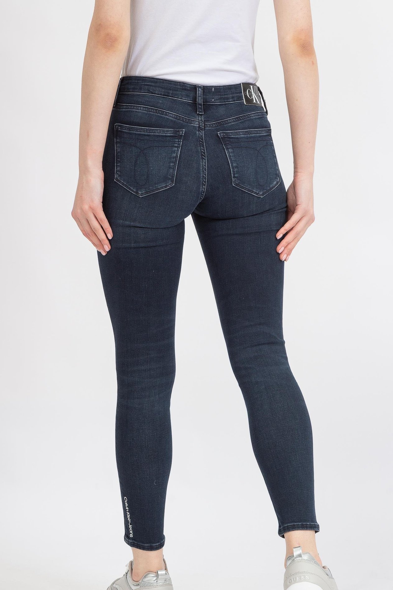 Calvin Klein Mid Rise Skinny Ankle Kadın Jean Pantolon