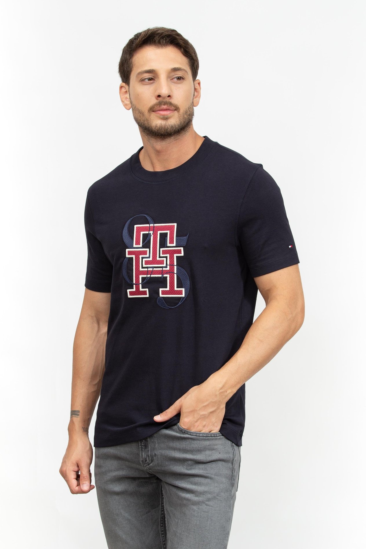 Tommy Hilfiger Monogram 85 Erkek Bisiklet Yaka T-Shirt