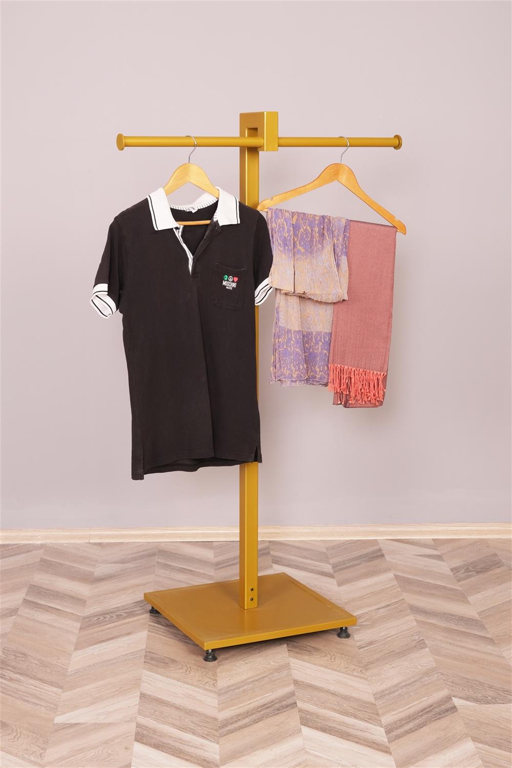 Taban Saclı T Stand Gold Raf