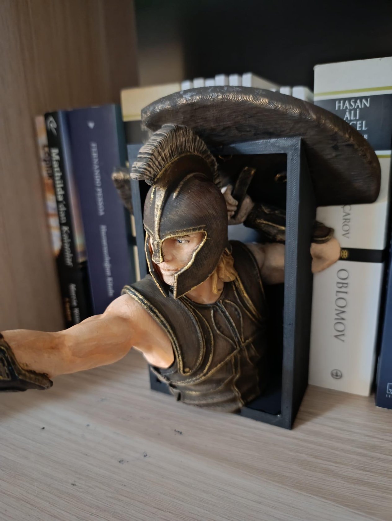 Book Nook Achilles