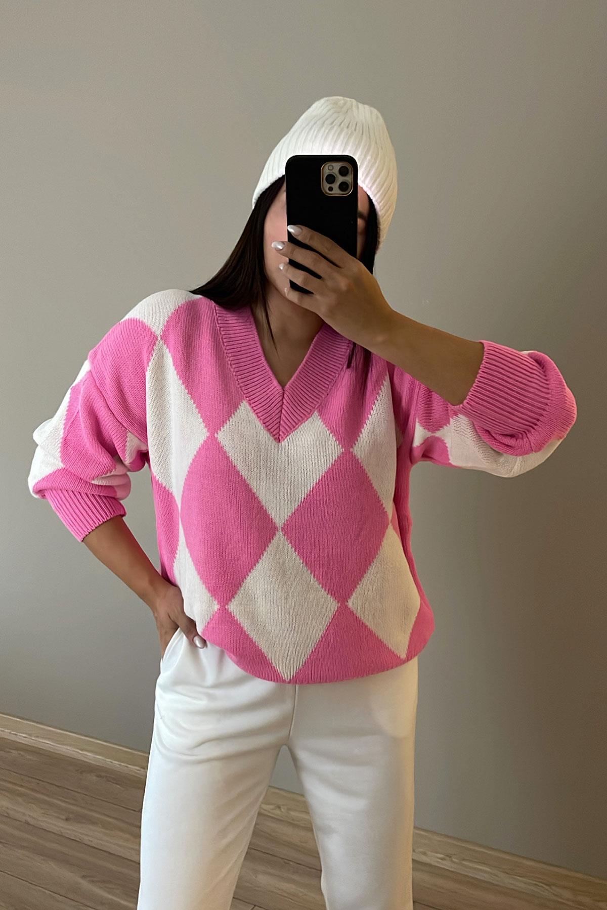 V Yaka Renkli Triko Pembe