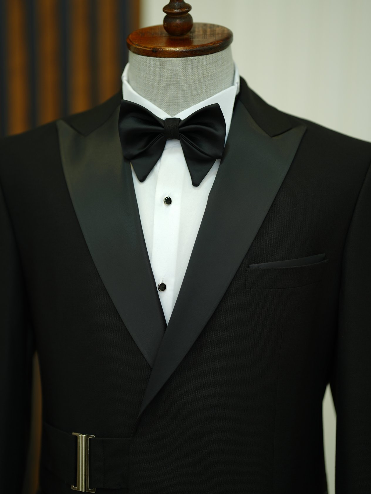 Erkek Luxury  Smokin Damatlık Gümüş Düğme Kırlangıç Yaka İtalyan Stil  Ceket Pantolon Papyon- Siyah-Siyah