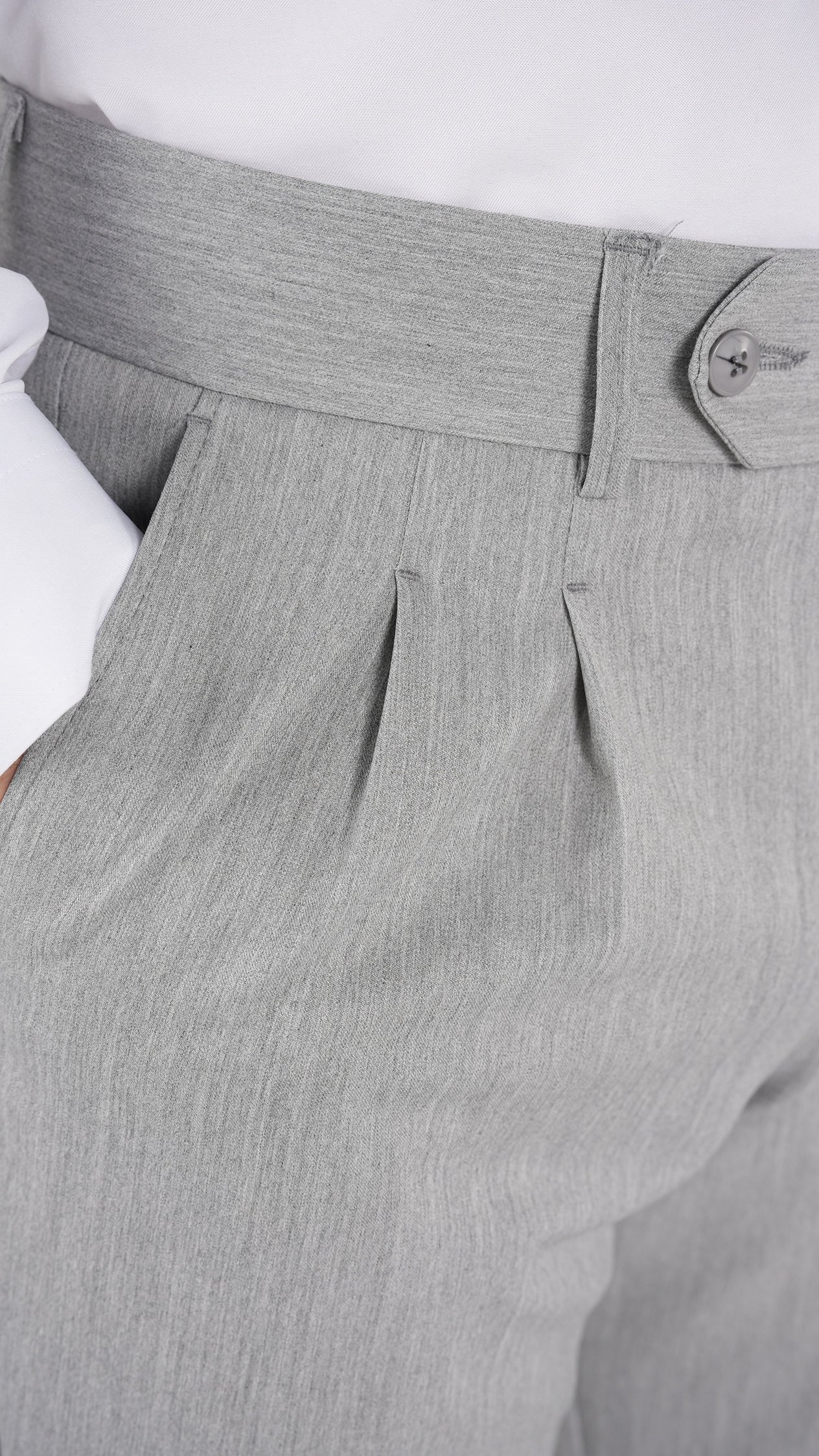 Erkek Regular Fit Yüksek Bel Piliseli Tokalı Kumaş Pantolon - Gri