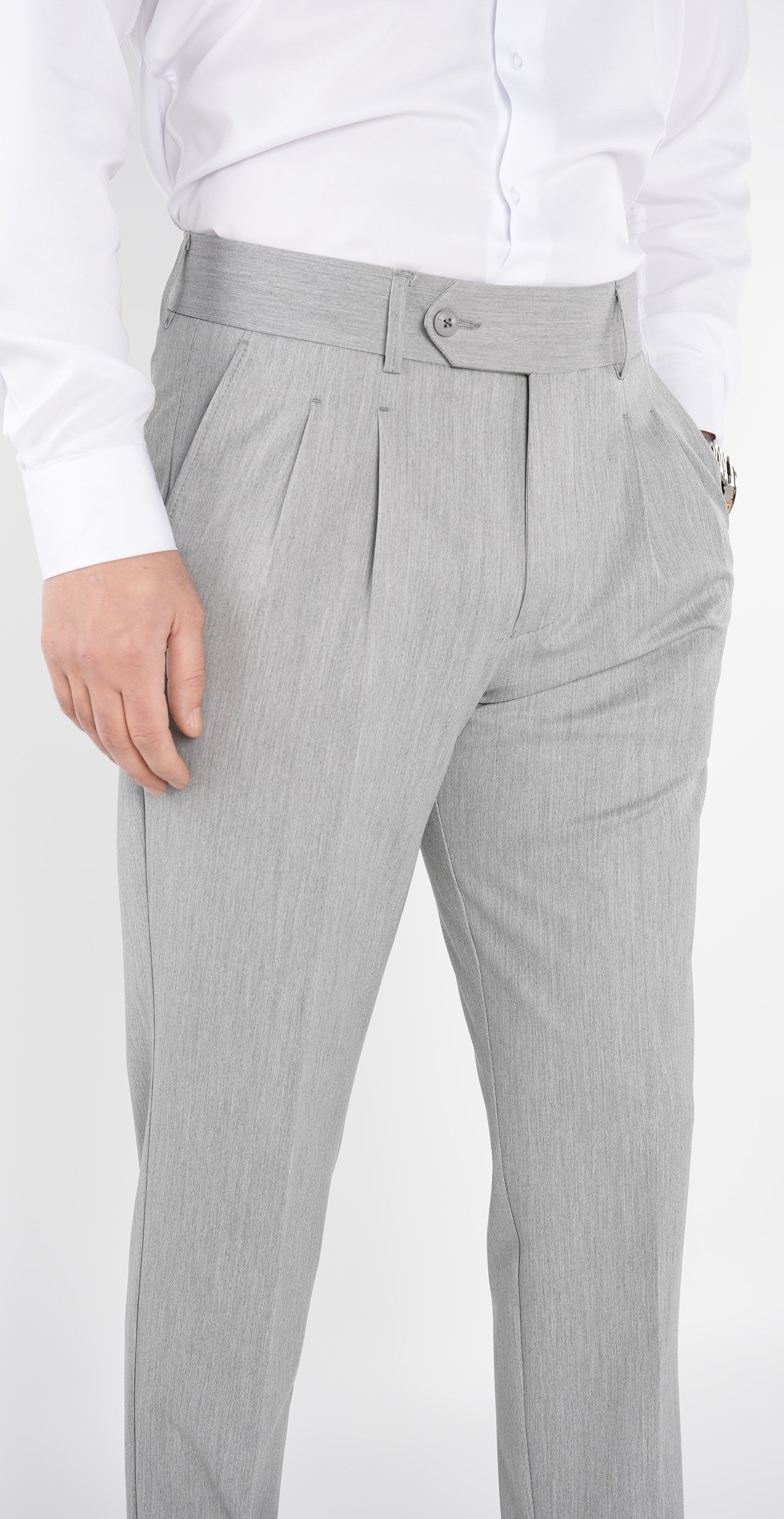 Erkek Regular Fit Yüksek Bel Piliseli Tokalı Kumaş Pantolon - Gri
